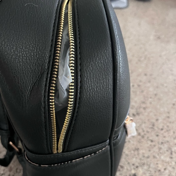 Backpack - Picture 3 of 3